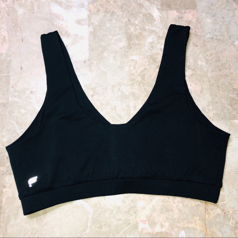 Fabletics sports bra